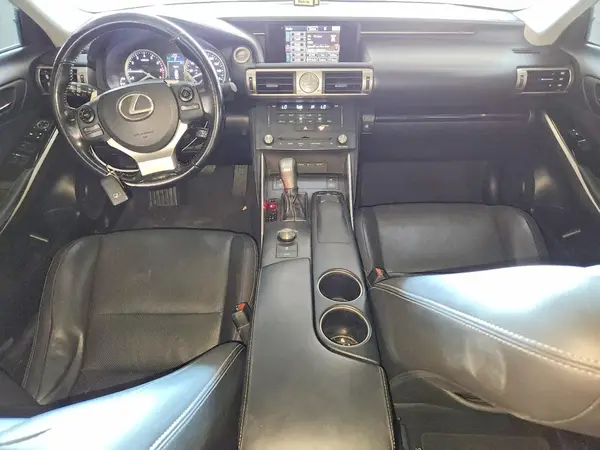 JTHBA1D25G5017234 2016 LEXUS IS - Image 8