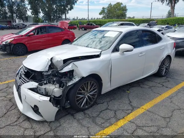 JTHBA1D25G5017542 2016 LEXUS IS - Image 2