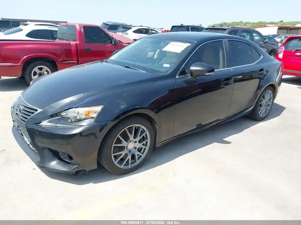 JTHBA1D25G5020747 2016 LEXUS IS - Image 2