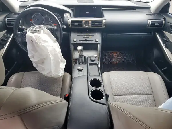 JTHBA1D25G5023700 2016 LEXUS IS - Image 8