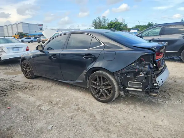 JTHBA1D25G5024409 2016 LEXUS IS - Image 2