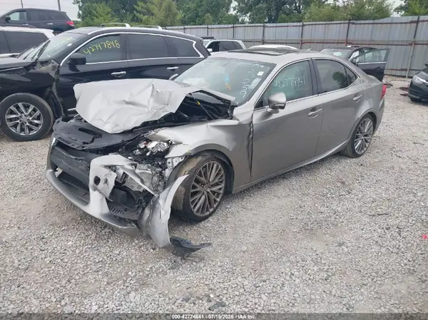 JTHBA1D25G5027259 2016 LEXUS IS - Image 2