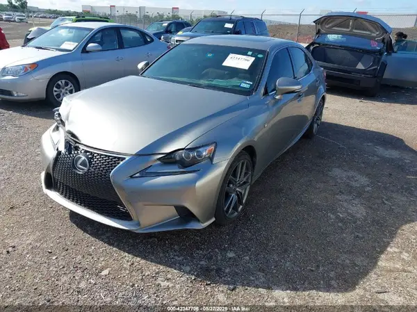 JTHBA1D25G5033546 2016 LEXUS IS - Image 2
