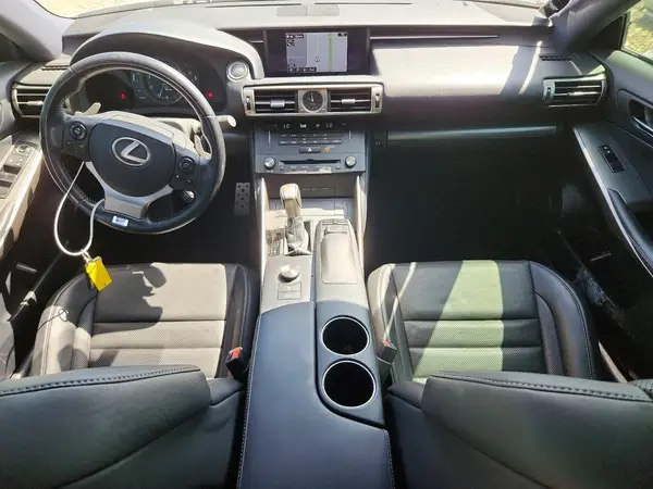 JTHBA1D25G5033921 2016 LEXUS IS - Image 8