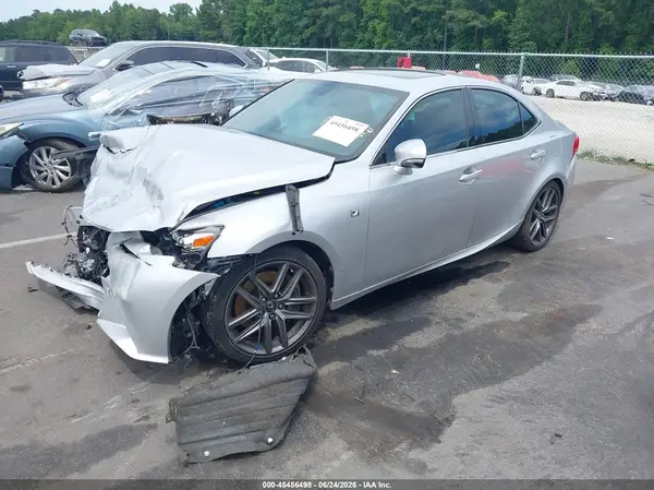 JTHBA1D25G5036611 2016 LEXUS IS - Image 2