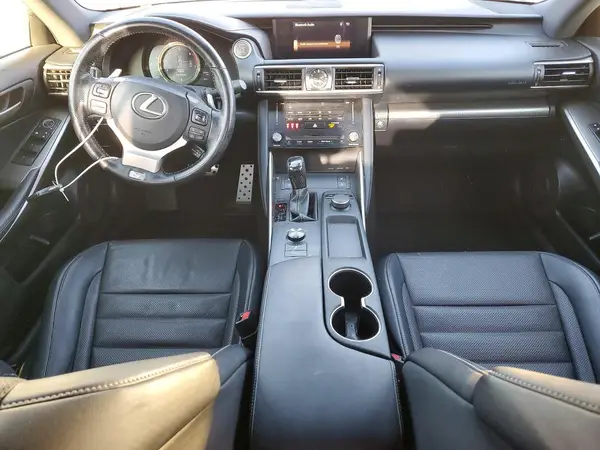 JTHBA1D25H5039090 2017 LEXUS IS - Image 8