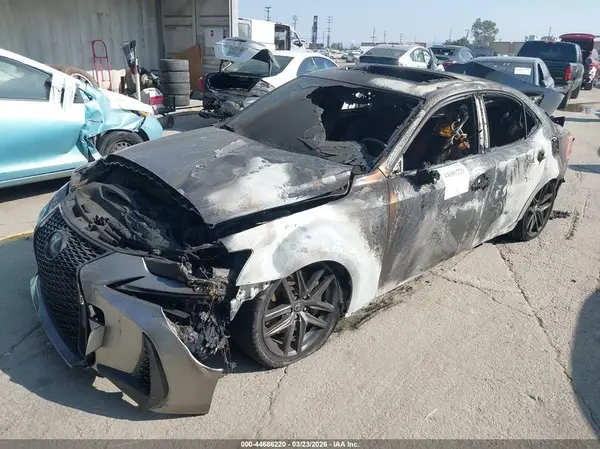 JTHBA1D25H5041891 2017 LEXUS IS - Image 2
