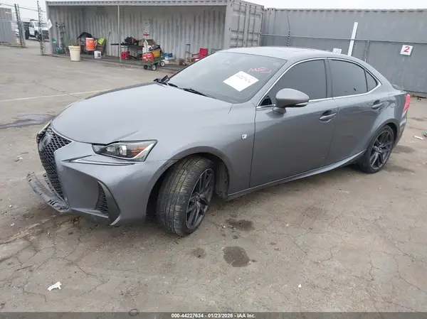 JTHBA1D25H5043415 2017 LEXUS IS - Image 2