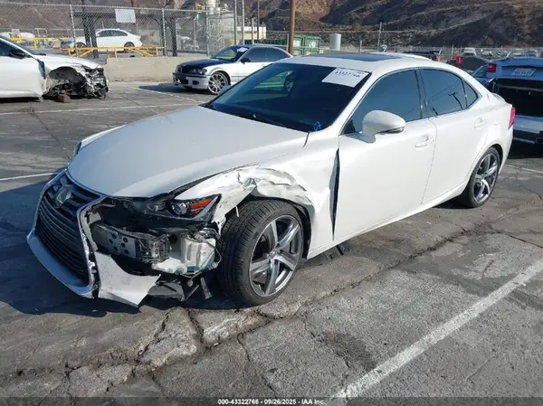 JTHBA1D25H5045455 2017 LEXUS IS - Image 2