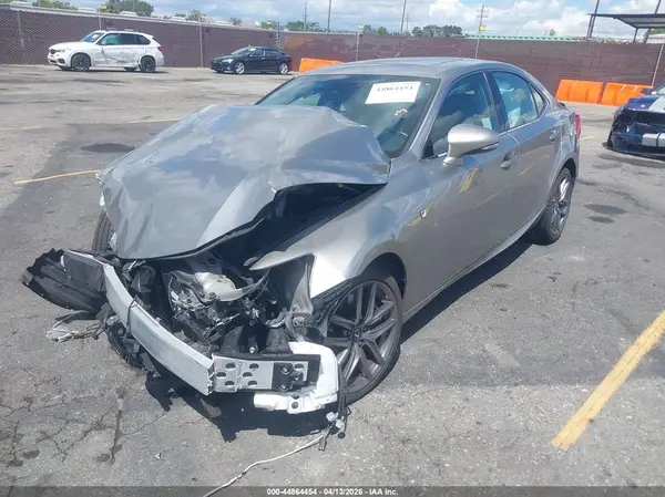 JTHBA1D25H5045939 2017 LEXUS IS - Image 2