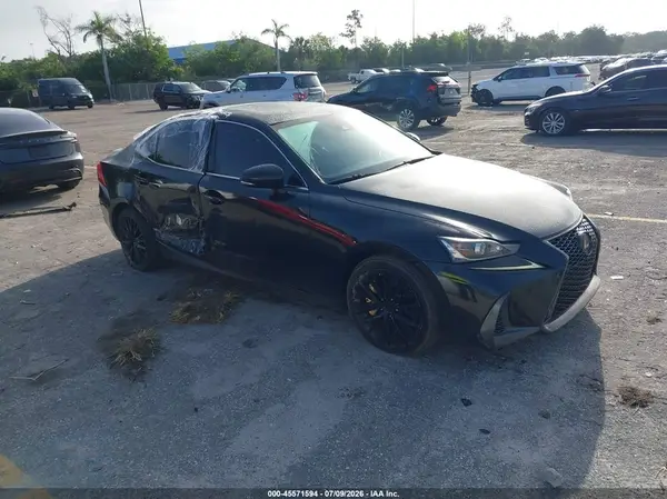 JTHBA1D25H5050865 2017 LEXUS IS - Image 1