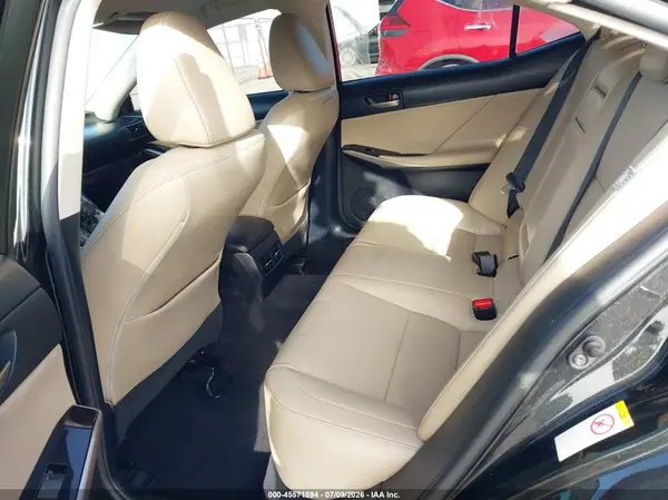 JTHBA1D25H5050865 2017 LEXUS IS - Image 8