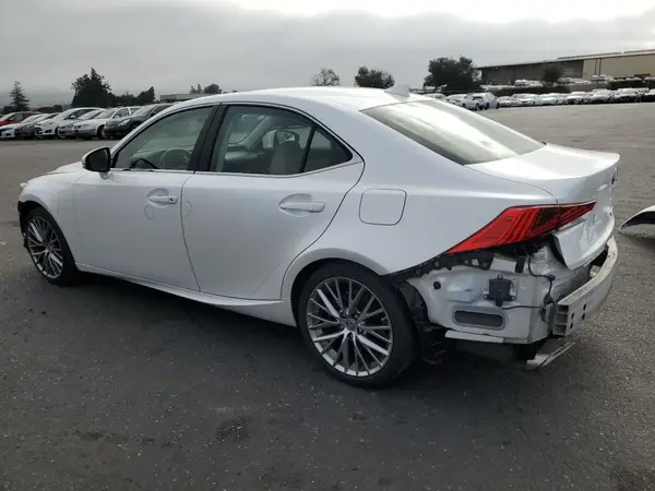 JTHBA1D25J5072239 2018 LEXUS IS - Image 2