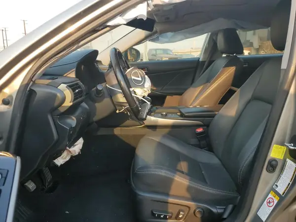 JTHBA1D25J5074119 2018 LEXUS IS - Image 7