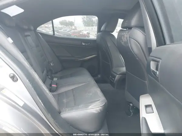 JTHBA1D26G5004170 2016 LEXUS IS - Image 8