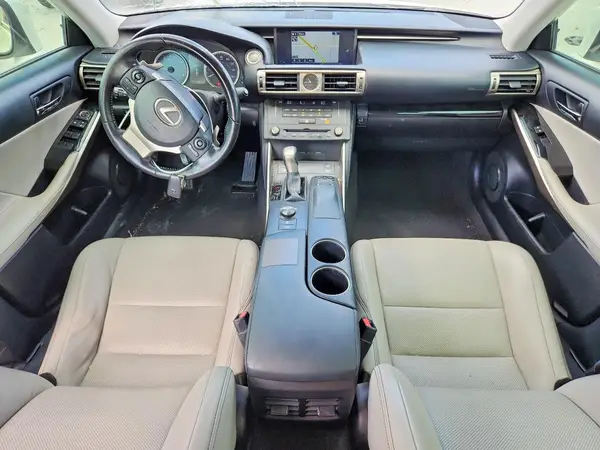 JTHBA1D26G5006355 2016 LEXUS IS - Image 8