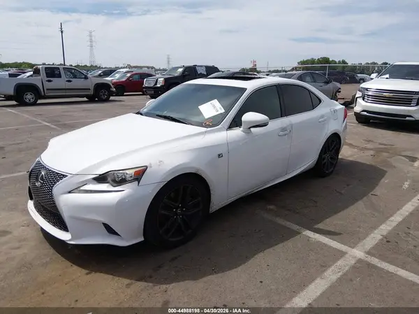 JTHBA1D26G5009224 2016 LEXUS IS - Image 2