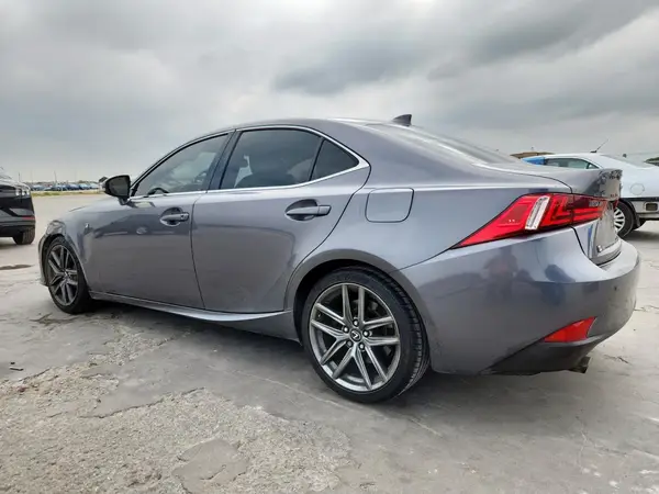JTHBA1D26G5009546 2016 LEXUS IS - Image 2