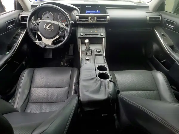 JTHBA1D26G5009871 2016 LEXUS IS - Image 8