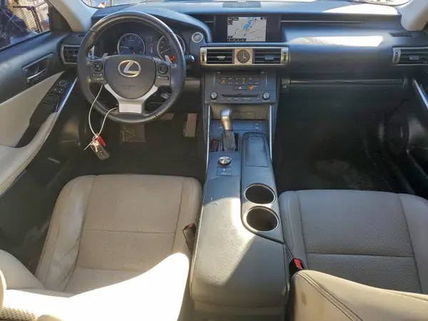 JTHBA1D26G5011300 2016 LEXUS IS - Image 8