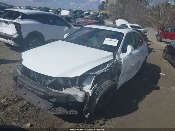 JTHBA1D26G5011720 2016 LEXUS IS - Image 2