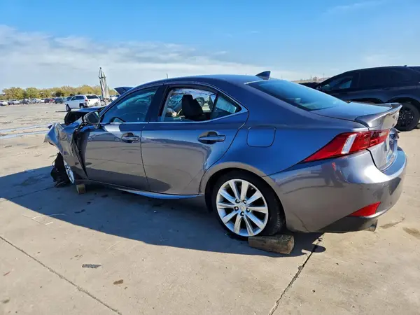 JTHBA1D26G5013340 2016 LEXUS IS - Image 2