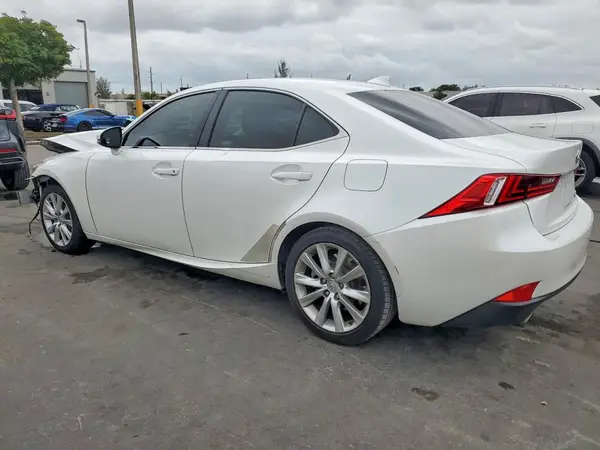 JTHBA1D26G5014665 2016 LEXUS IS - Image 2