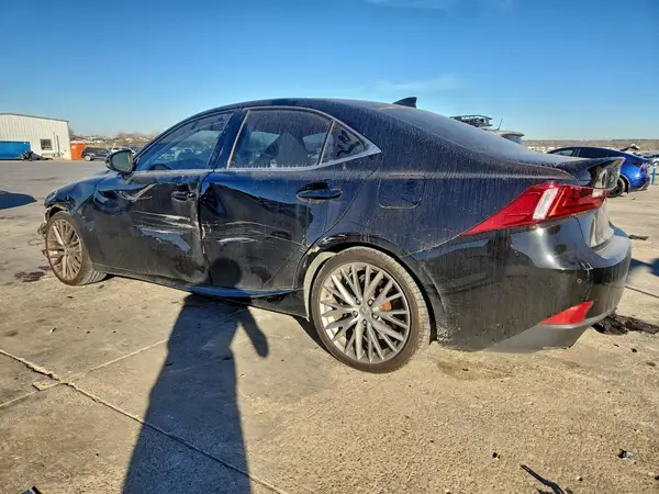JTHBA1D26G5015959 2016 LEXUS IS - Image 2