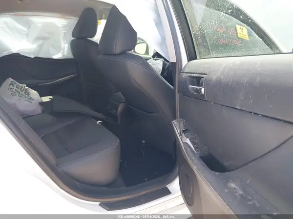 JTHBA1D26G5018859 2016 LEXUS IS - Image 8