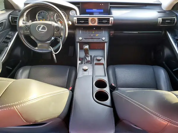 JTHBA1D26G5022393 2016 LEXUS IS - Image 8