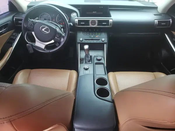 JTHBA1D26G5024628 2016 LEXUS IS - Image 8