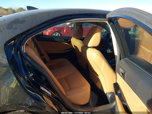 JTHBA1D26G5027920 2016 LEXUS IS - Image 8