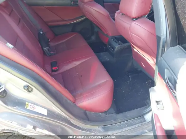 JTHBA1D26G5034480 2016 LEXUS IS - Image 8