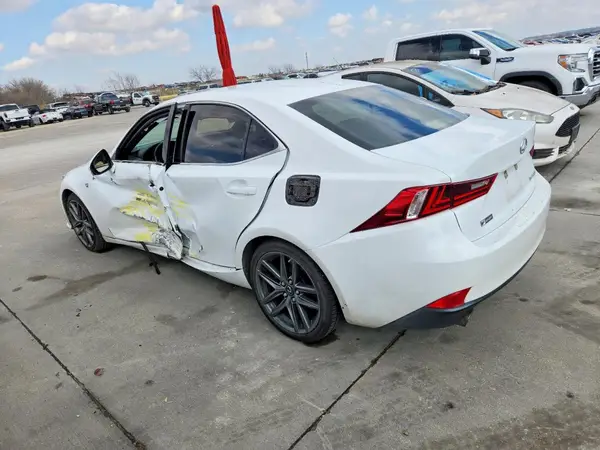 JTHBA1D26G5035077 2016 LEXUS IS - Image 2