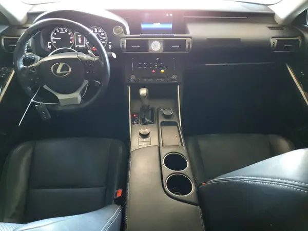 JTHBA1D26G5035130 2016 LEXUS IS - Image 8