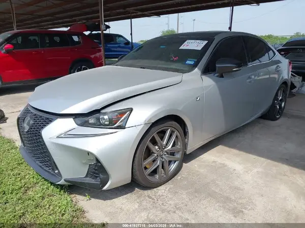 JTHBA1D26H5041804 2017 LEXUS IS - Image 2