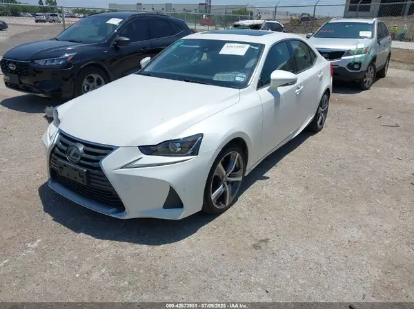 JTHBA1D26H5043097 2017 LEXUS IS - Image 2