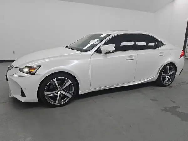 JTHBA1D26H5044718 2017 LEXUS IS - Image 1