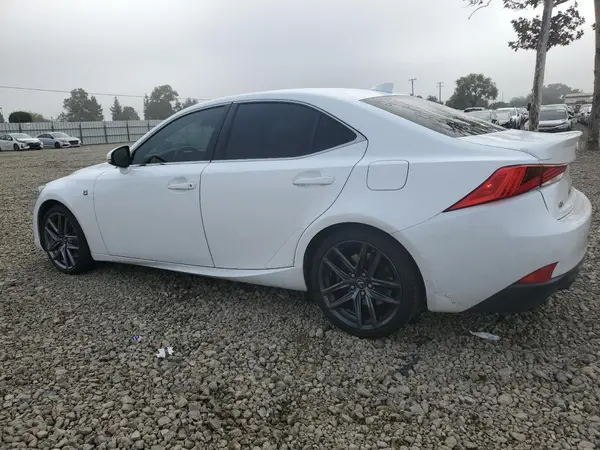JTHBA1D26H5045111 2017 LEXUS IS - Image 2