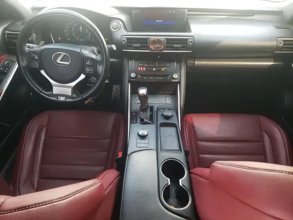 JTHBA1D26H5051202 2017 LEXUS IS - Image 8