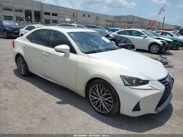 JTHBA1D26H5053094 2017 LEXUS IS - Image 1