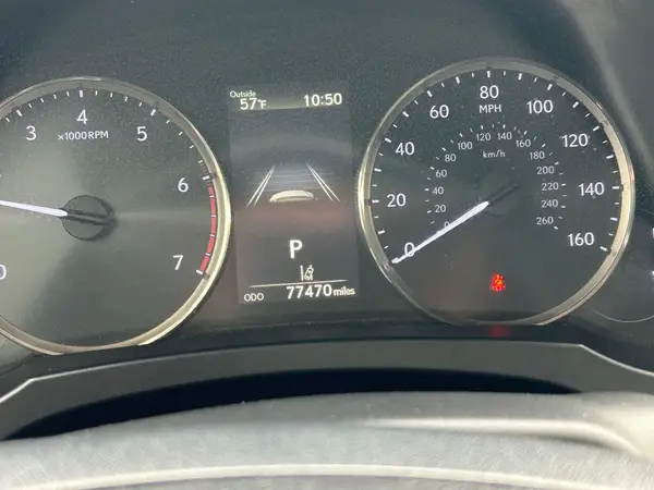 JTHBA1D26H5056139 2017 LEXUS IS - Image 8