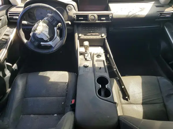 JTHBA1D26J5062965 2018 LEXUS IS - Image 8