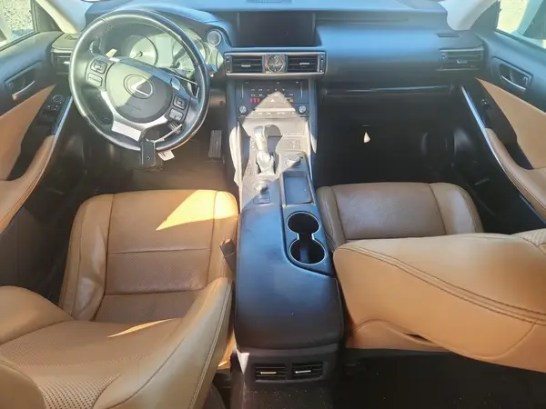 JTHBA1D26J5064179 2018 LEXUS IS - Image 8