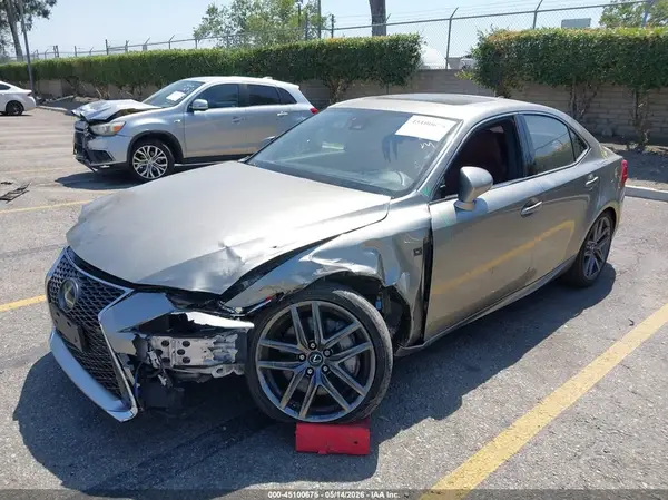JTHBA1D26J5064196 2018 LEXUS IS - Image 2