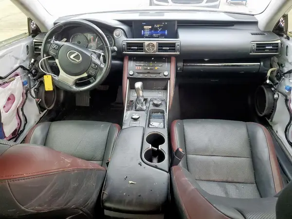 JTHBA1D26J5065493 2018 LEXUS IS - Image 8