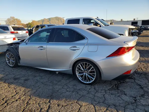 JTHBA1D26J5073822 2018 LEXUS IS - Image 2