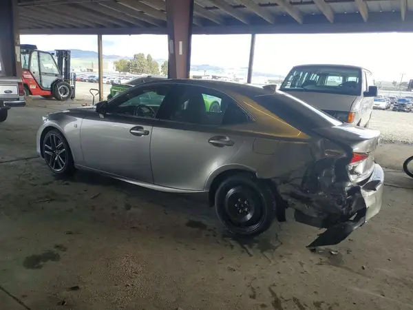 JTHBA1D26J5074369 2018 LEXUS IS - Image 2