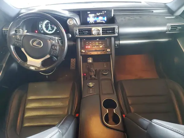 JTHBA1D26J5074369 2018 LEXUS IS - Image 8