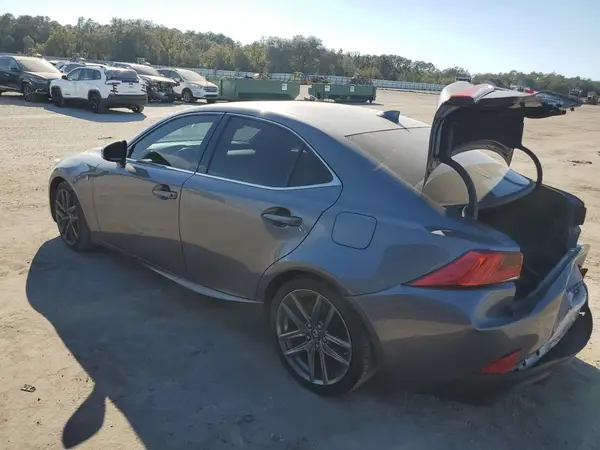 JTHBA1D26J5076977 2018 LEXUS IS - Image 2